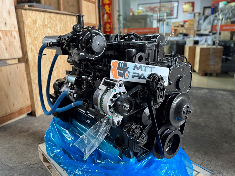 Naujas atvykimas 6/8 !! „Cummins Complete Engine SAA6D114E-3 PC300-8“ Ekskavatoriaus taikymas Naujas perteklius-Variklis baigtas